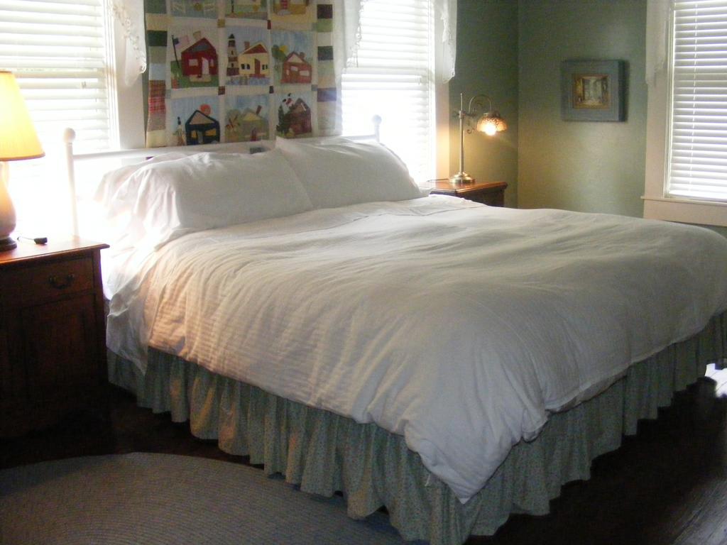 Pricehouseinn Glen Rose Room photo